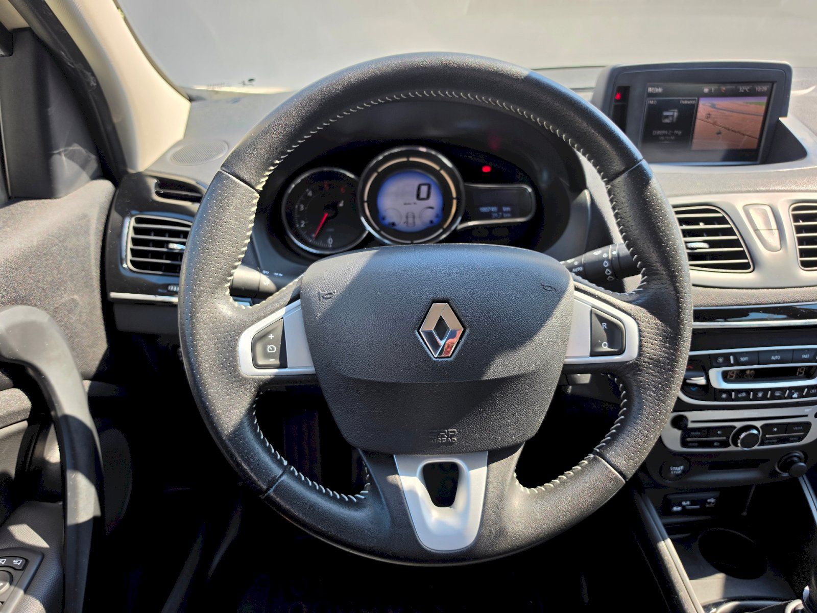 Renault Fluence, 1,6DCI 96KW - fotka 6