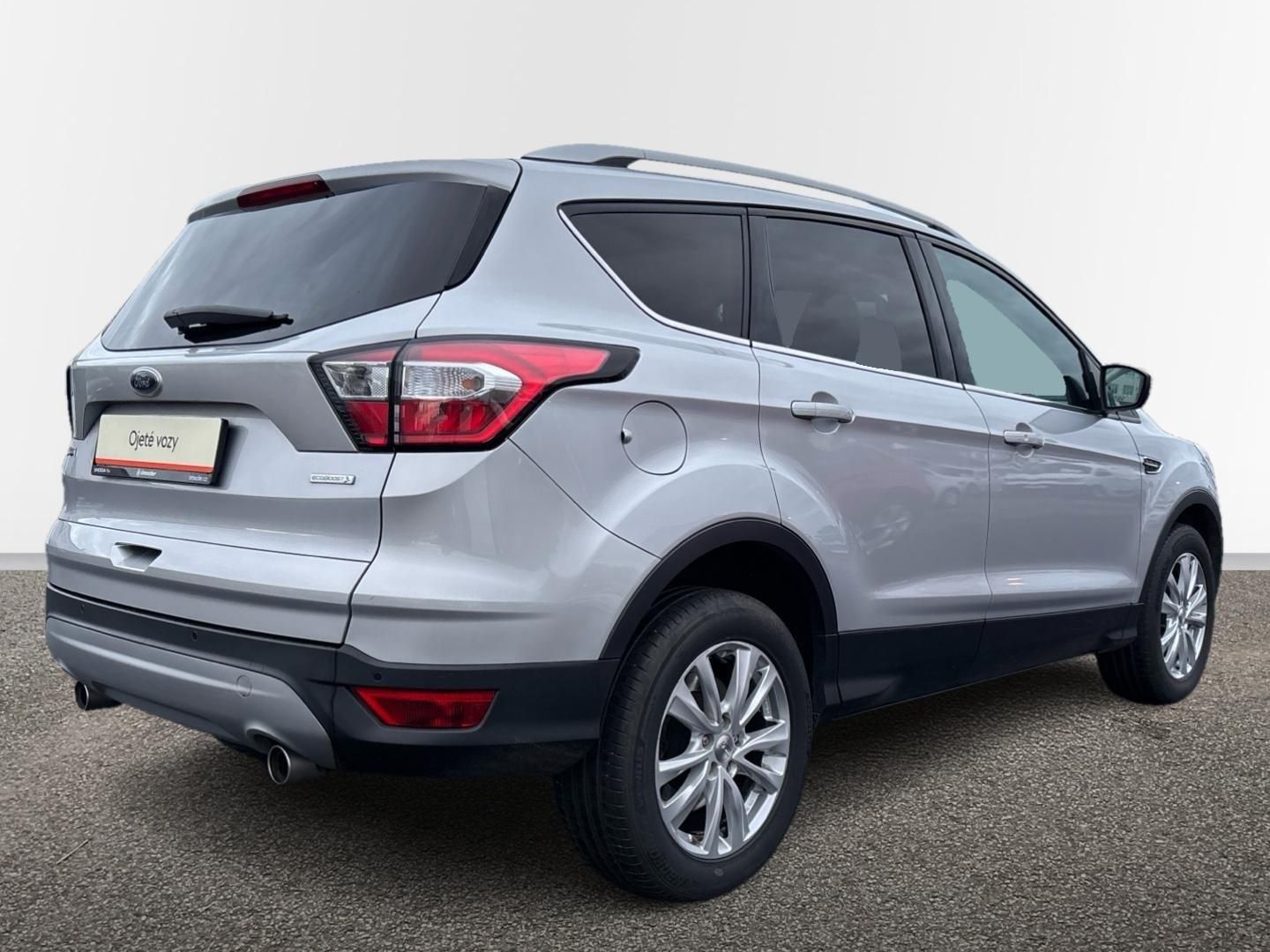 Ford Kuga, 1.5 EcoBoost / 110 kW Titanium - fotka 2