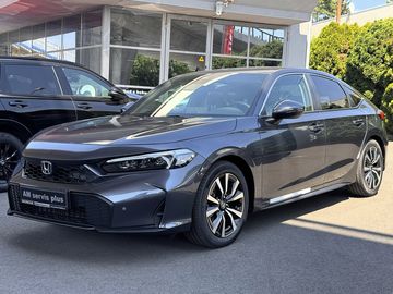 2.0e:HEV Elegance