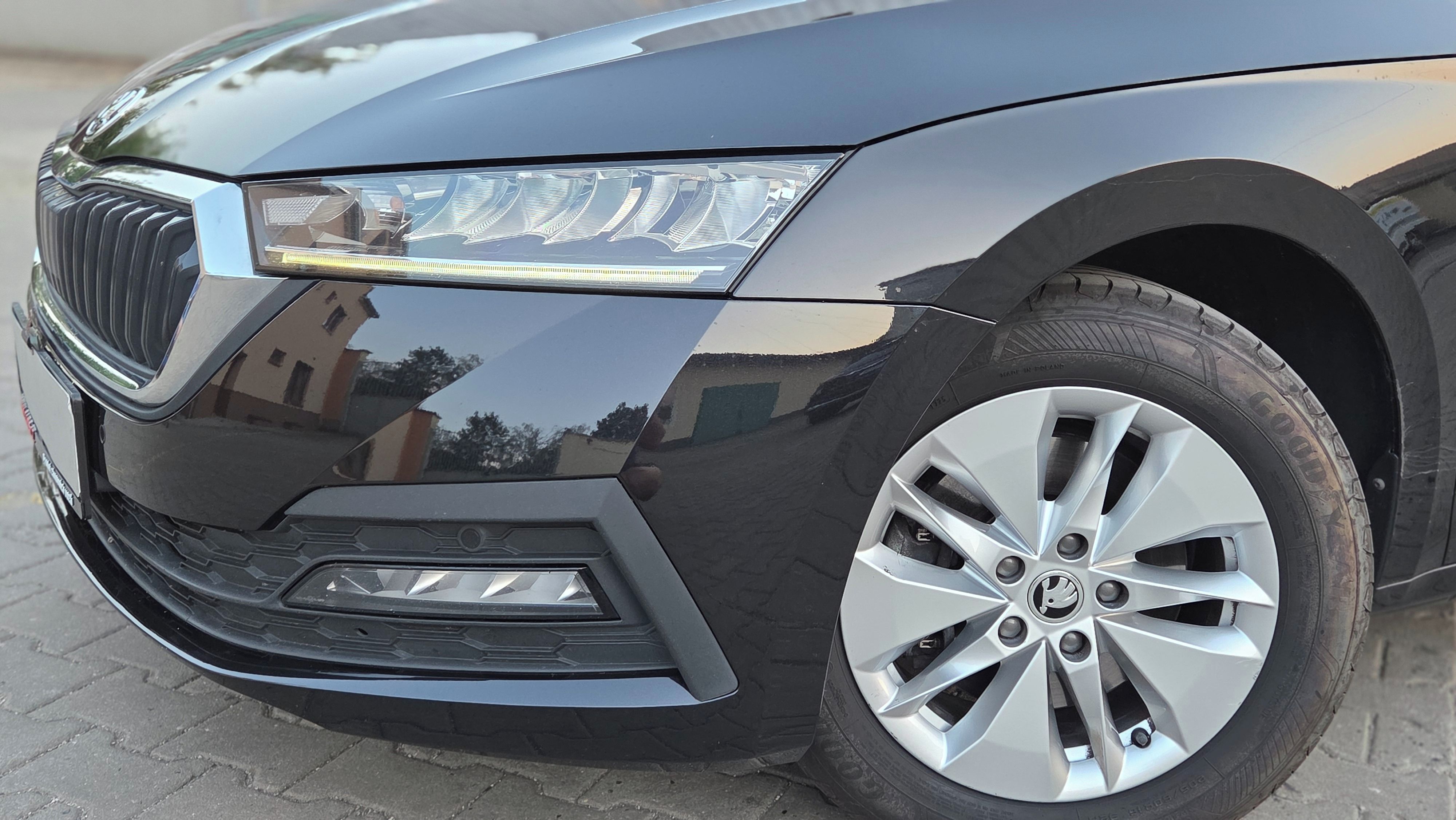 Škoda Octavia, 2.0 TDI, 4x4, DSG, ČR, DPH - fotka 3