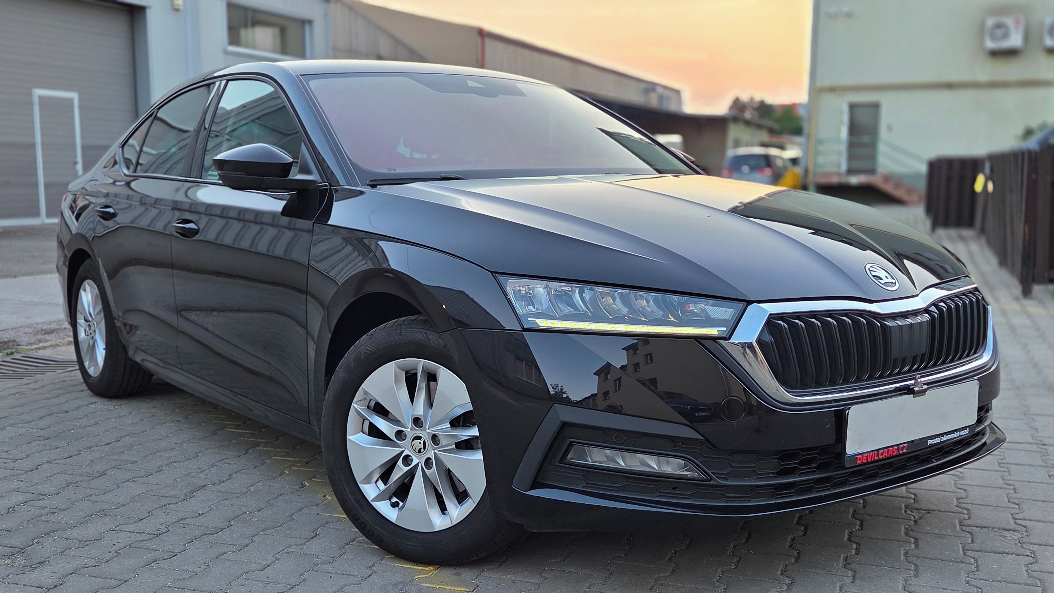 Škoda Octavia, 2.0 TDI, 4x4, DSG, ČR, DPH - fotka 5