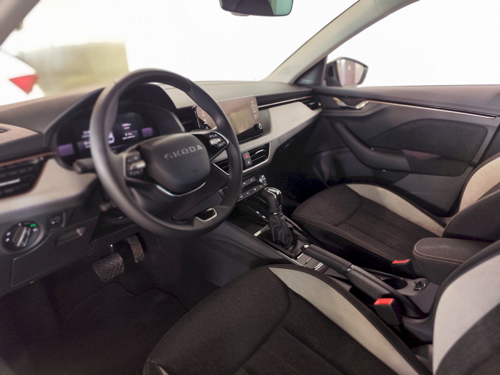 Škoda Scala, SCALA TOP SELECTION 1.0 TSI 85 - fotka 6