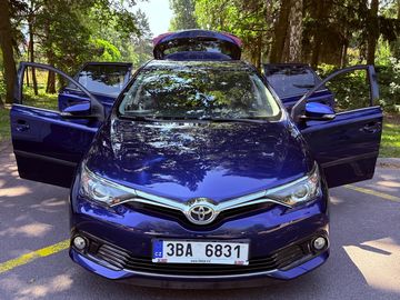 Toyota Auris 1.6 VVTI 97 kw