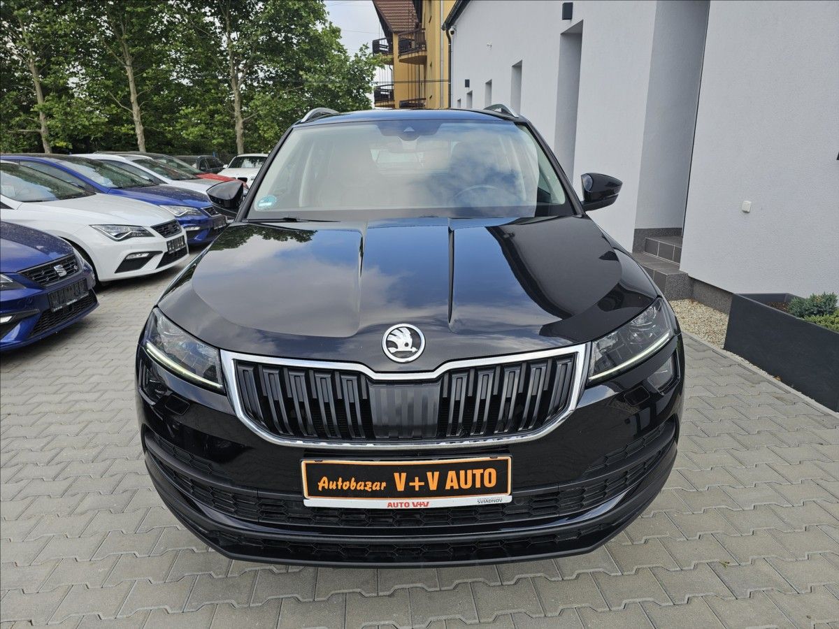 Škoda Karoq, 1,5 TSi 110 KW DSG STYLE+ KŮŽE - fotka 2