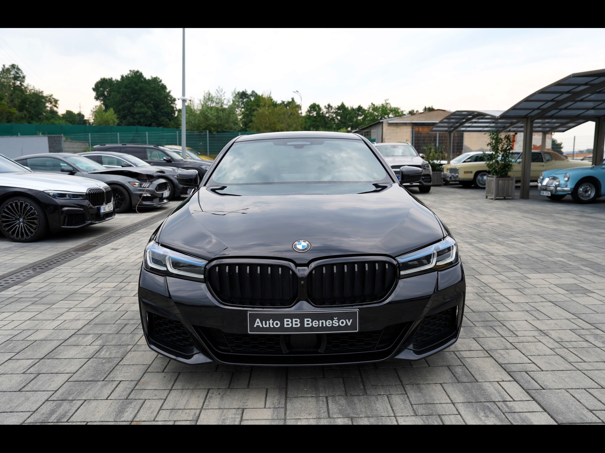 BMW Řada 5, M550i xDrive/Lasery,HUD/530PS