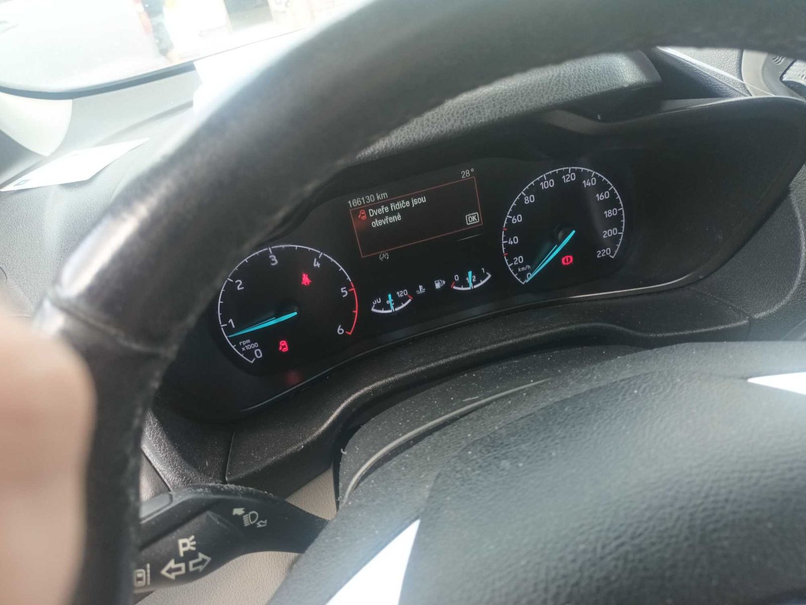Ford Tourneo Connect, 1.5 EcoBlue, Titanium, 7Míst - fotka 3