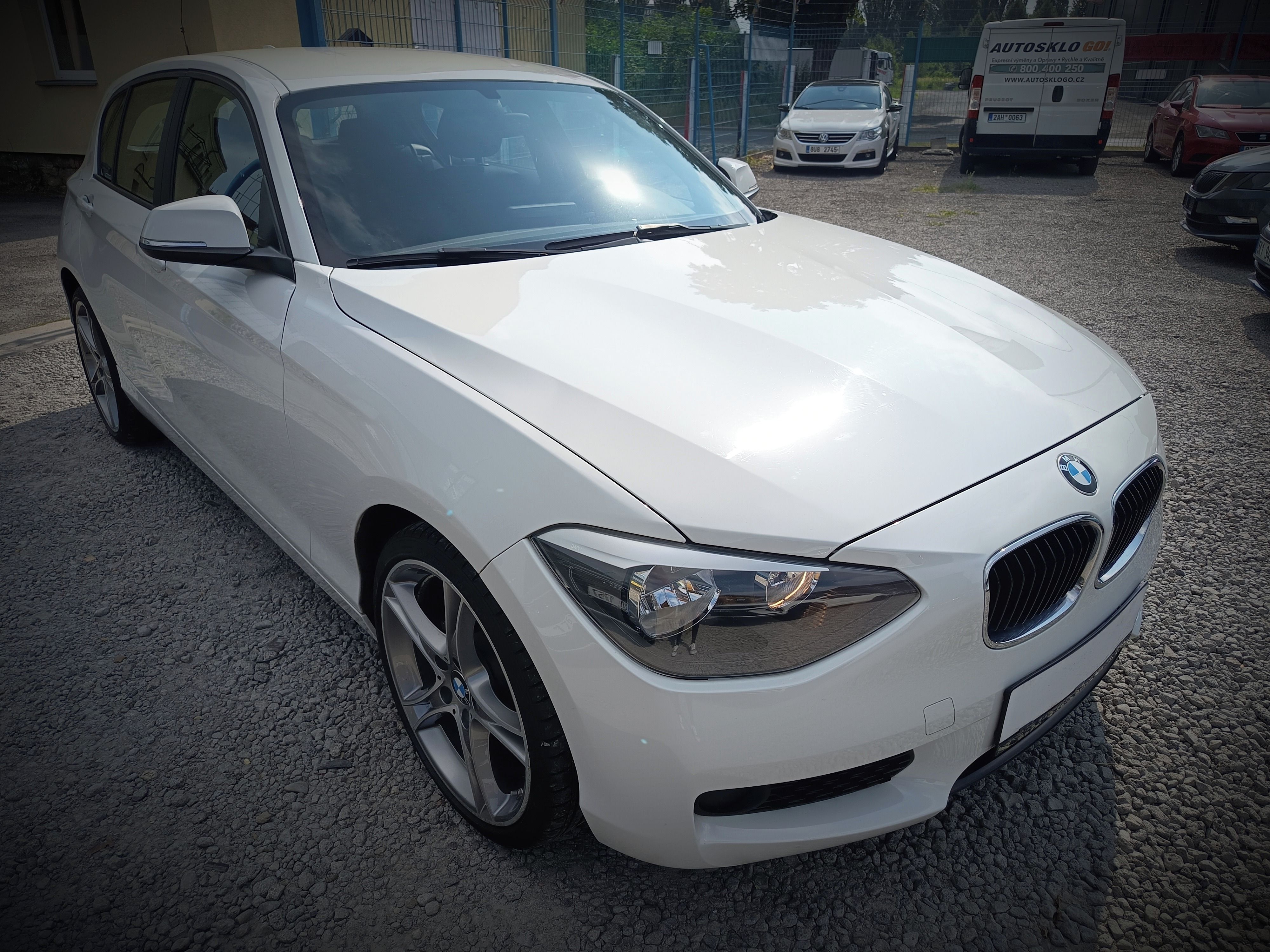 BMW Řada 1, 114i Comfort 34tkm - fotka 2