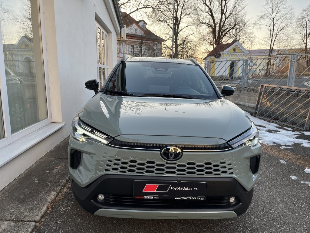 Toyota Corolla Cross, 1.8L HEV Style - fotka 2