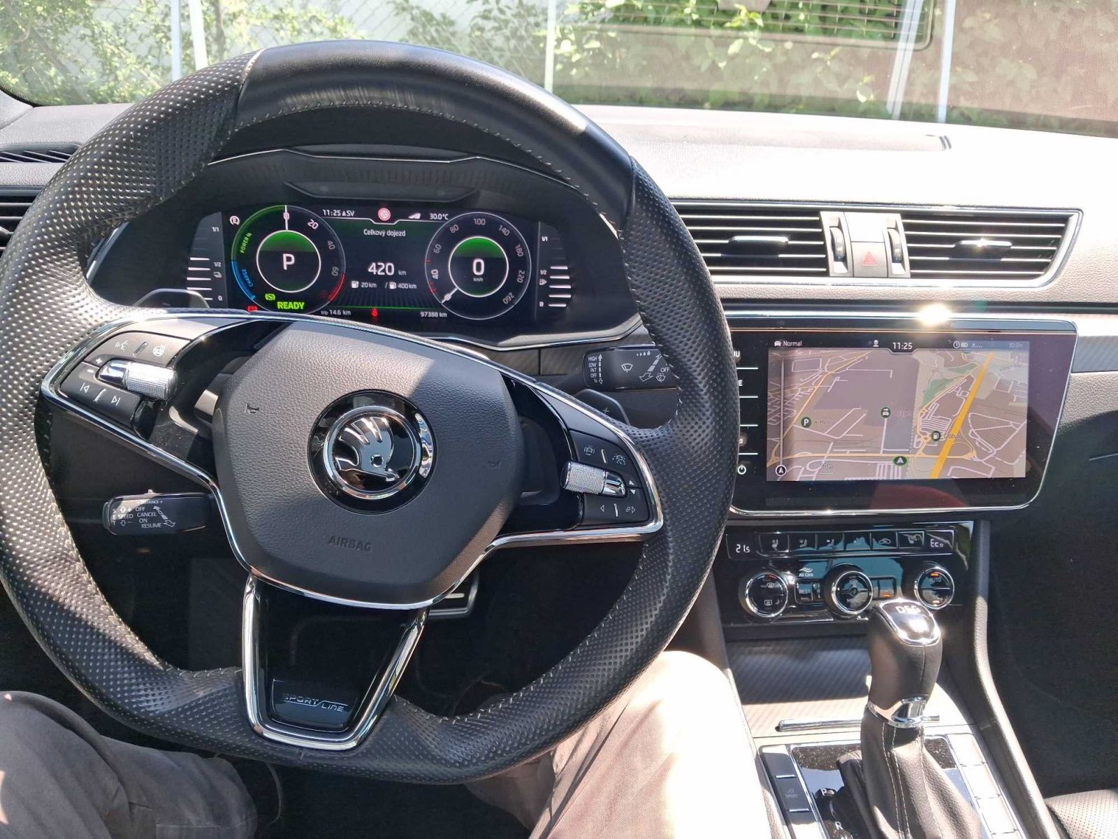 Škoda Superb, iV 1.4 TSI PHEV, Sportline - fotka 3