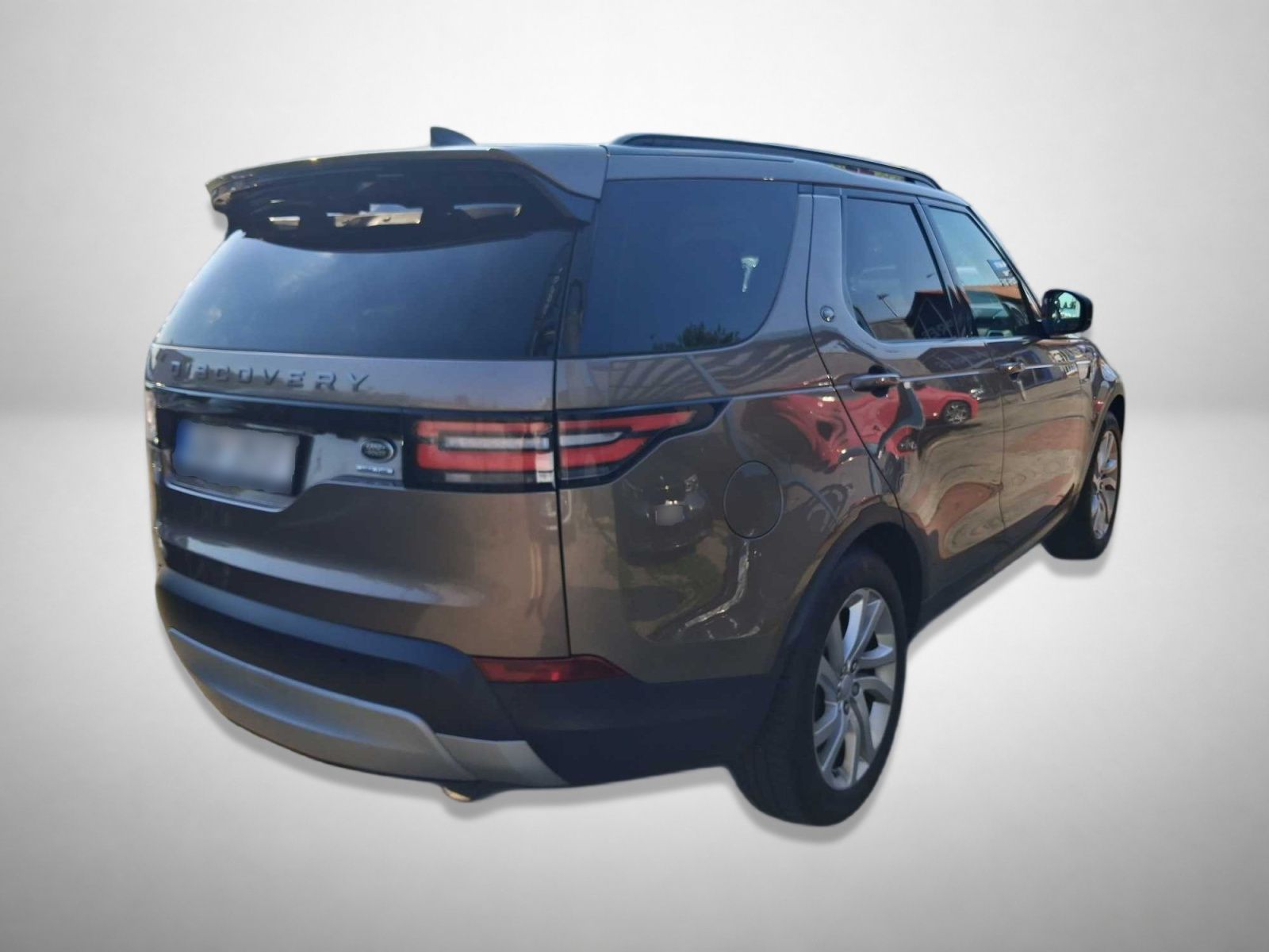 Land Rover Discovery, 3.0 Td6, 4X4, Automat, 7 míst - fotka 2