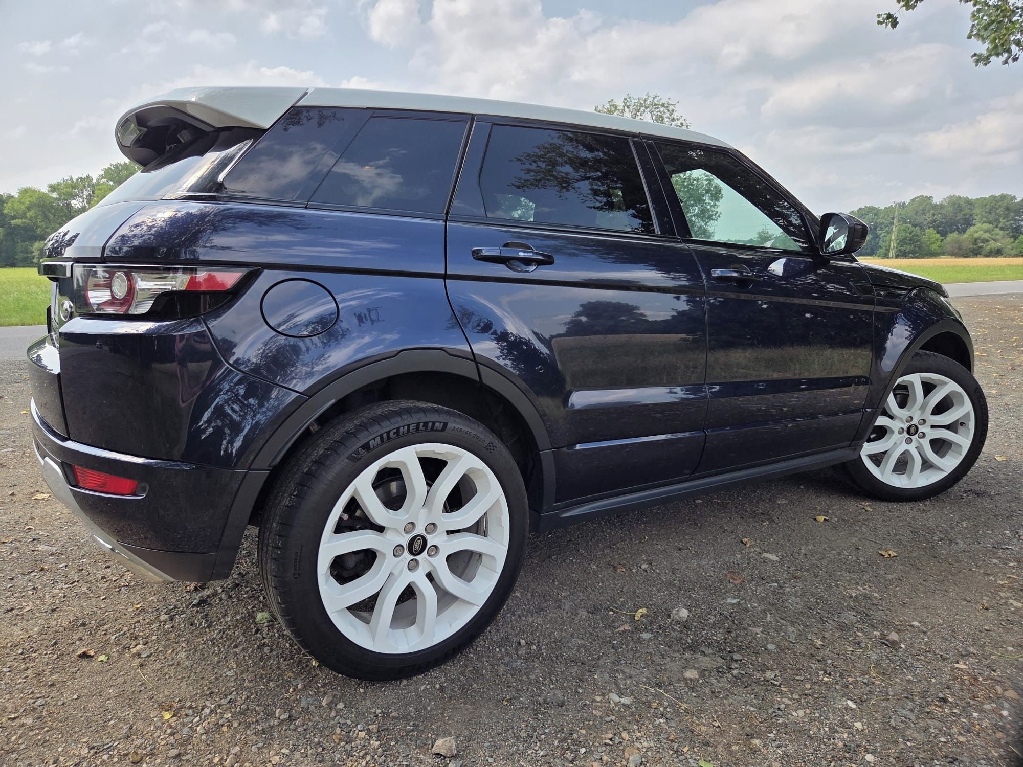 Land Rover Range Rover Evoque, Automat,panorama,kůže - fotka 2
