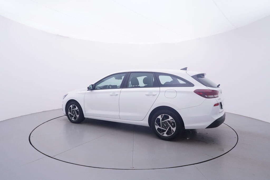 Hyundai i30, Comfort GDI 74 kW - fotka 3