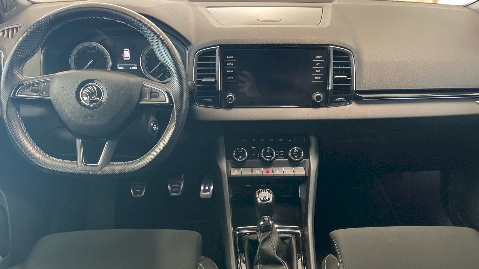 Škoda Karoq, Sportline 2.0 TDI 110kW - fotka 5