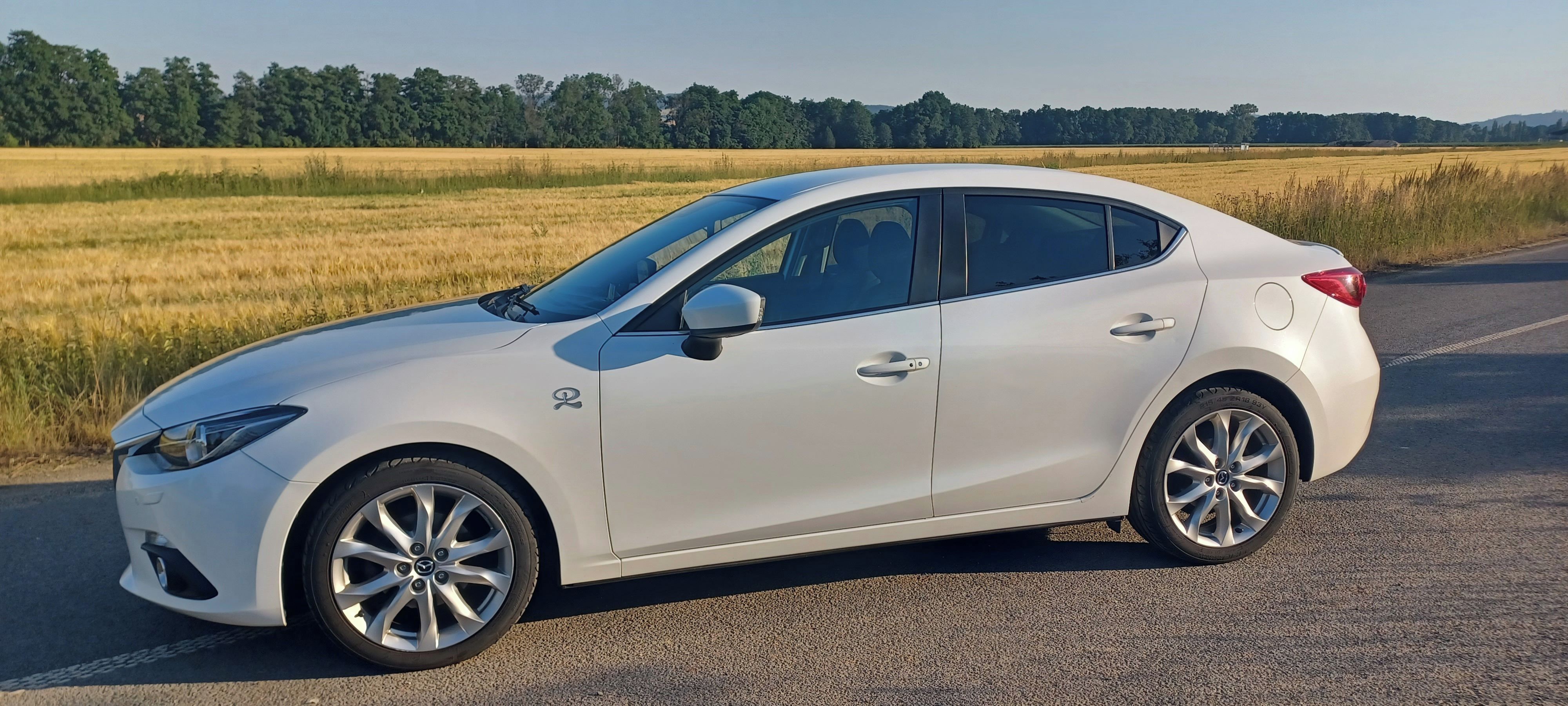 Mazda 3, SDN 2,0i  120k Revolution - fotka 2