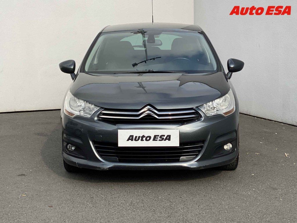Citroën C4, 1.6 HDi,AT,autoAC,temp - fotka 2