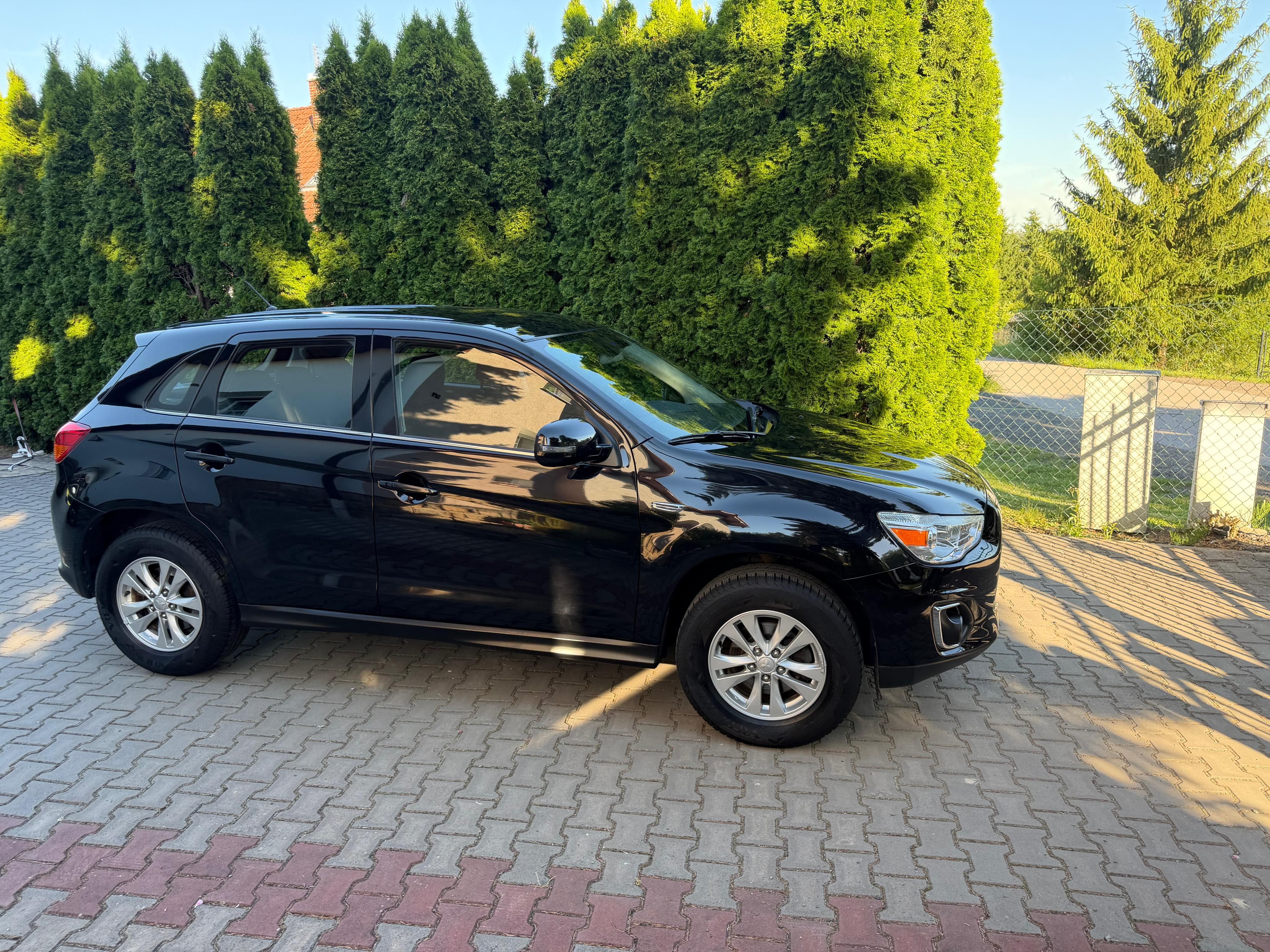 Mitsubishi ASX, 1,6i / 86kw pravidelný servis - fotka 2