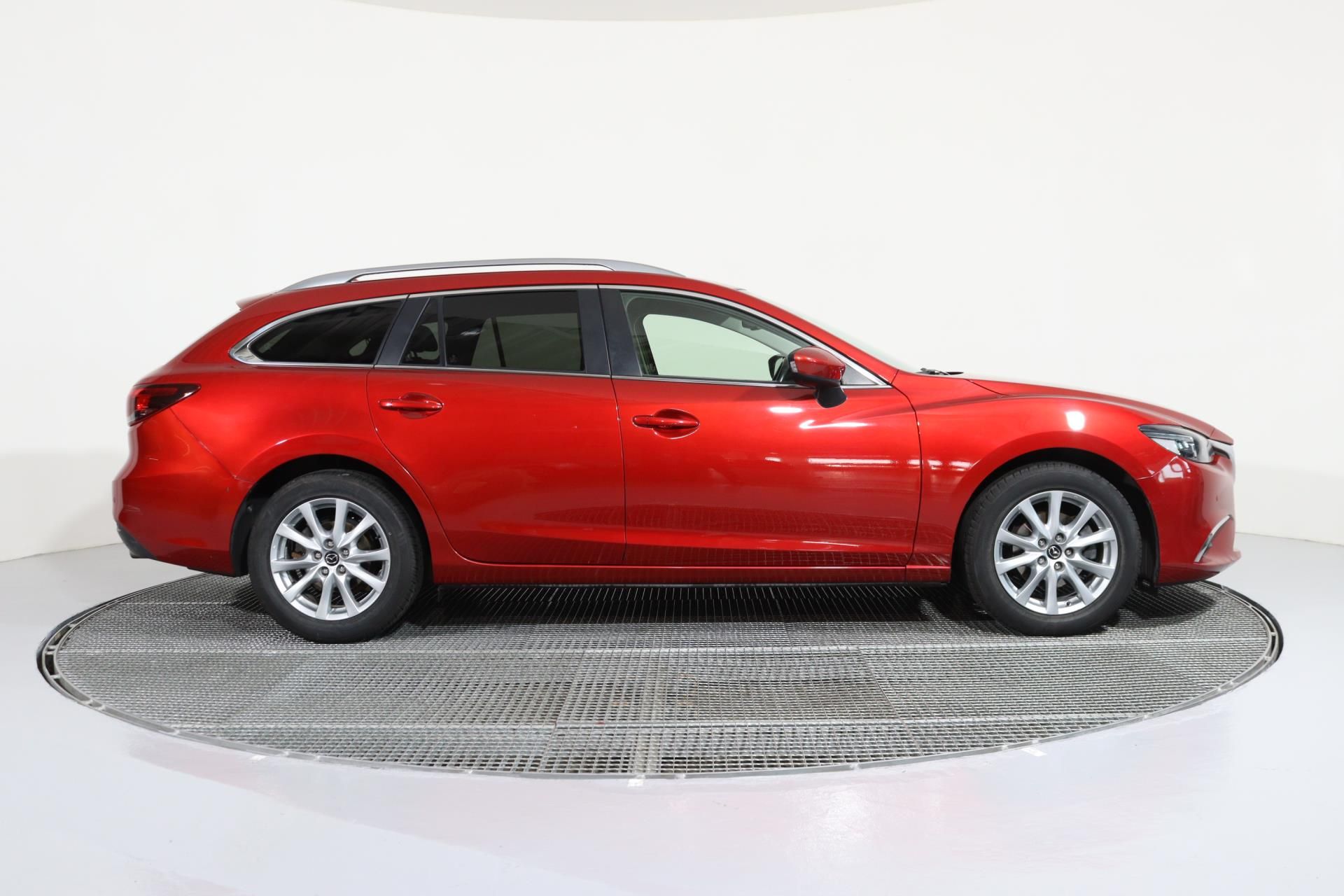 Mazda 6, 2,0 i SKYACTIV 107 kW - fotka 3