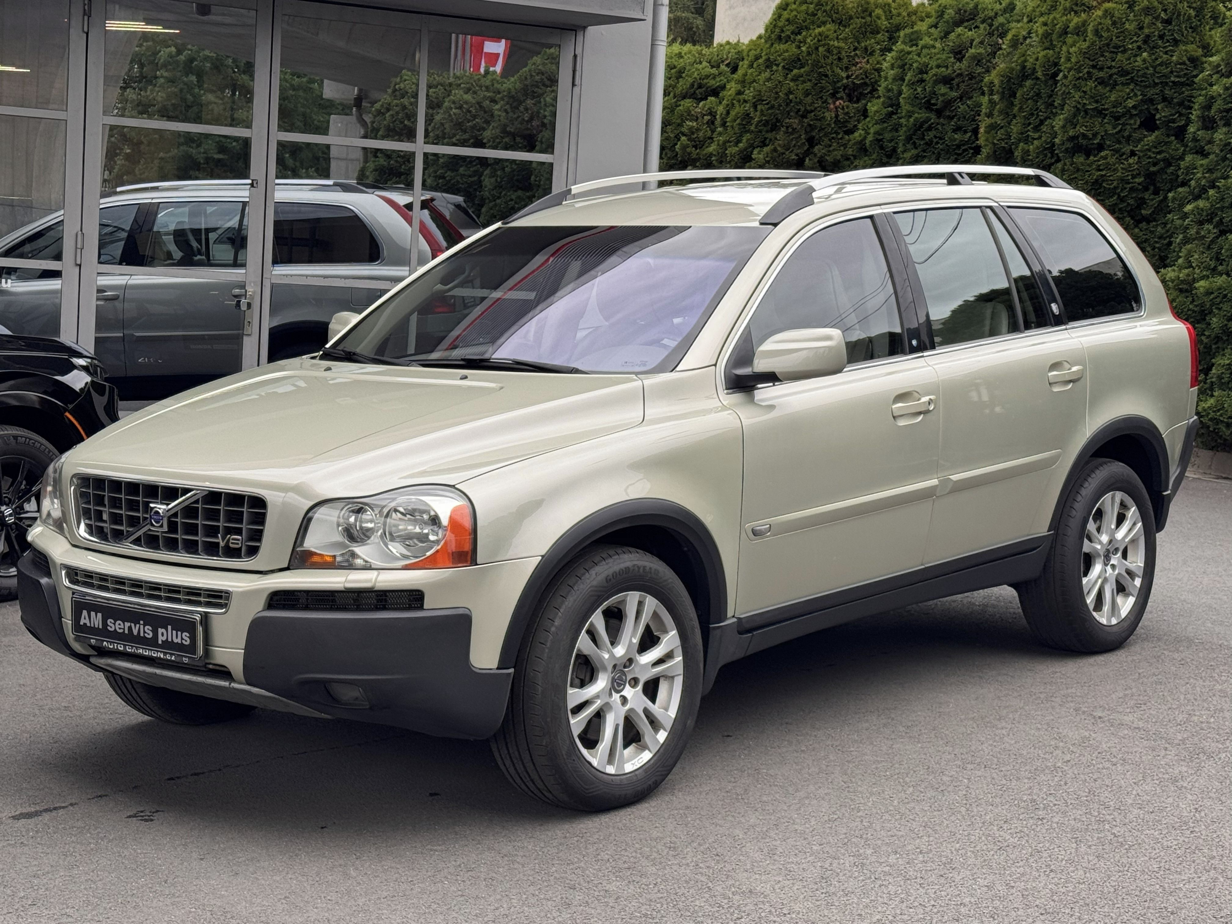 Volvo XC90, 4.4 V8 - fotka 5