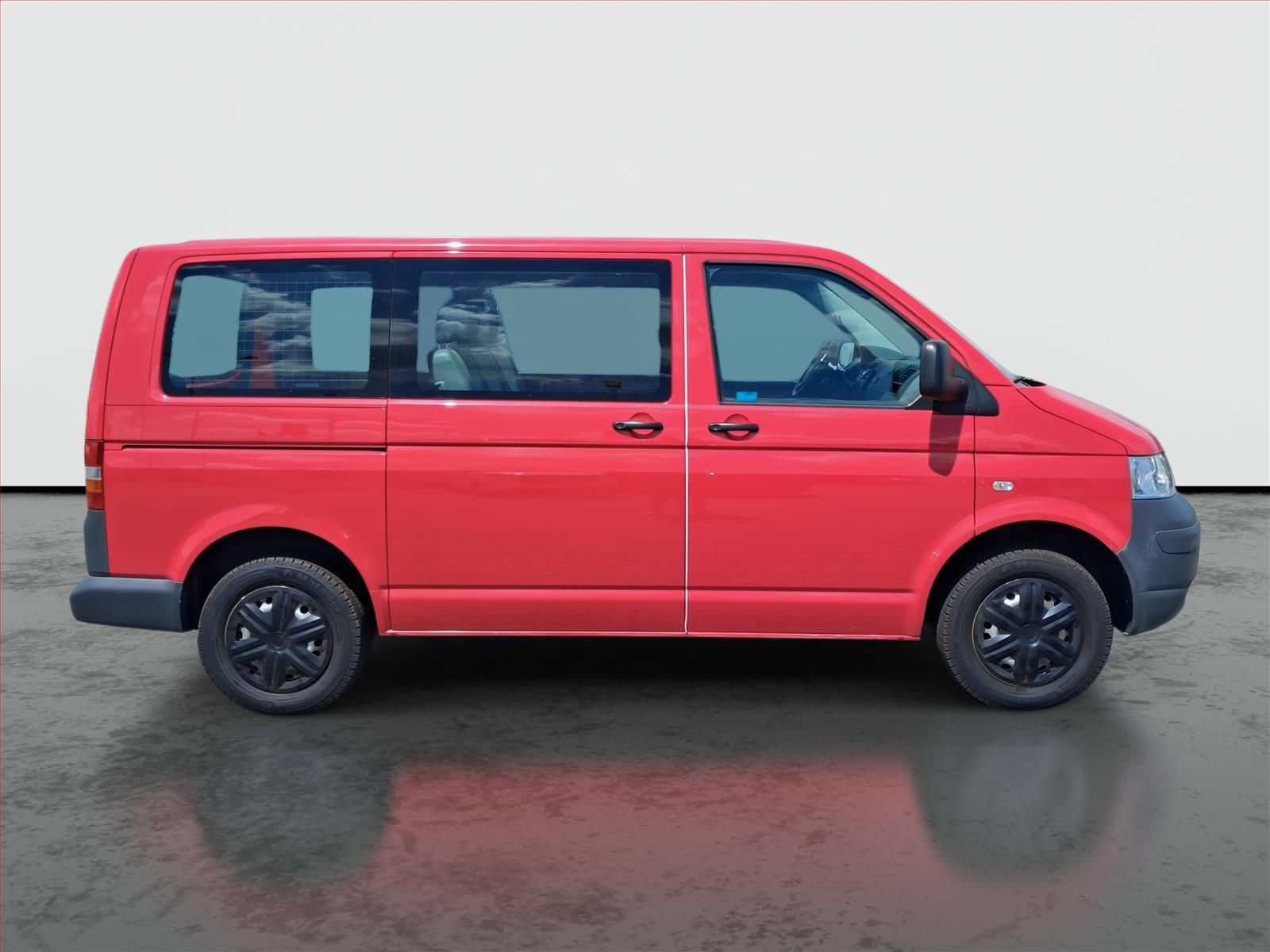 Volkswagen Transporter, 2.5 TDI, Kombi, 6 míst, KR - fotka 6