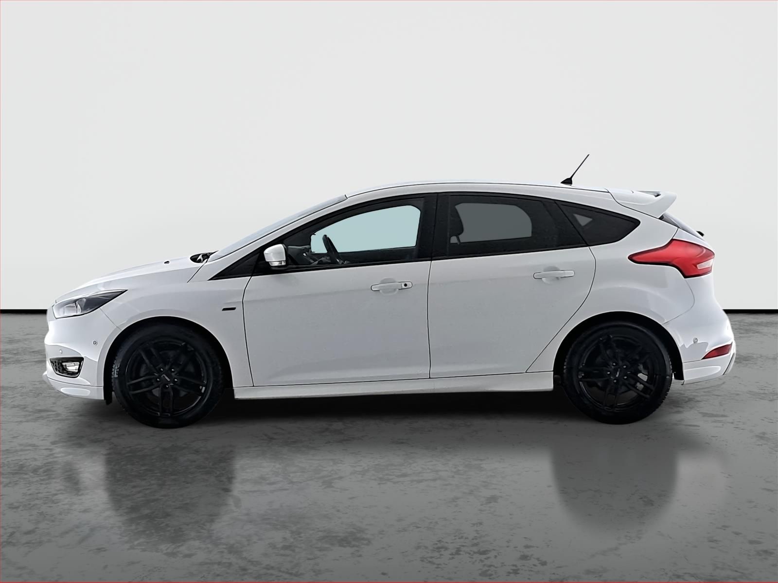 Ford Focus, 1.5 EcoBoost, Navi - fotka 3
