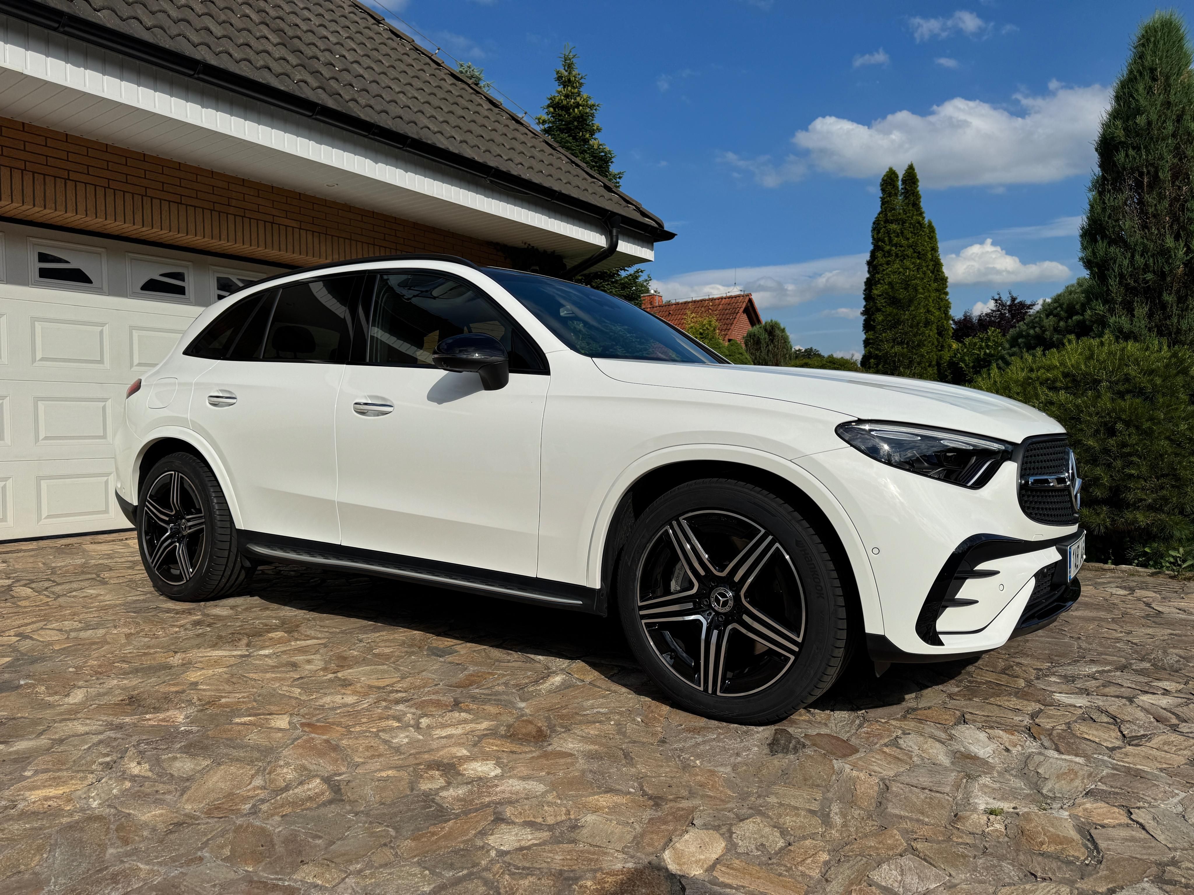 Mercedes-Benz GLC, 300 AMG 4MATIC*ČR*DPH*7.000 km - fotka 4