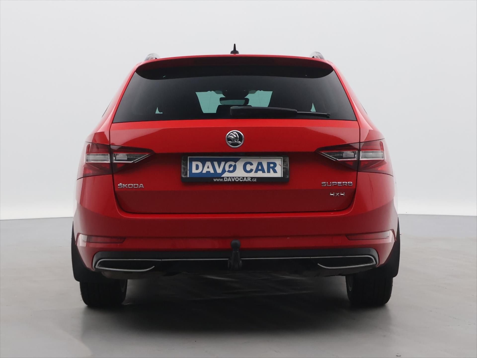 Škoda Superb, 2,0 TDI 140kW DSG Sportline - fotka 6