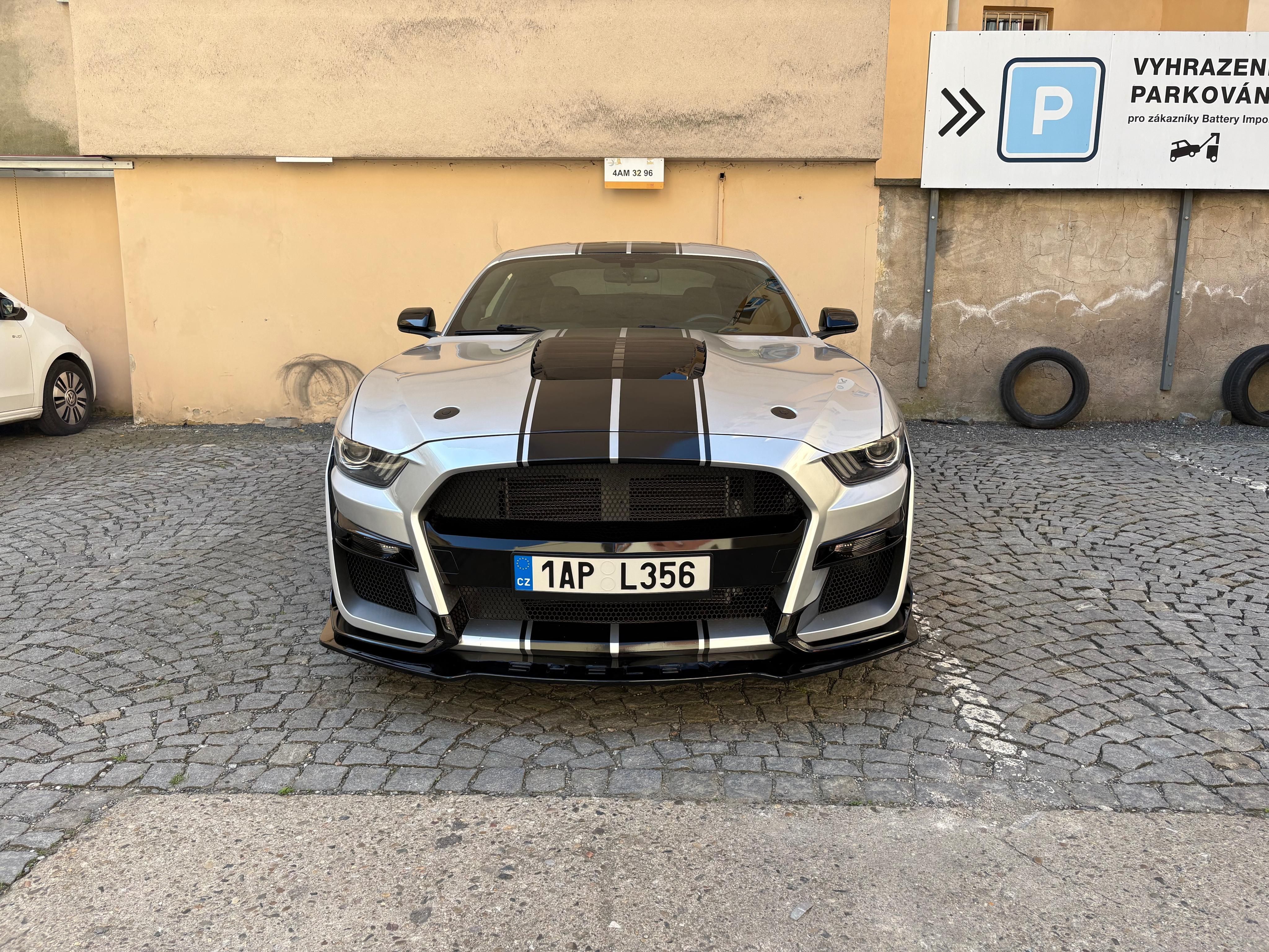 Ford Mustang, Ford Mustang 3.7 V6 - fotka 3