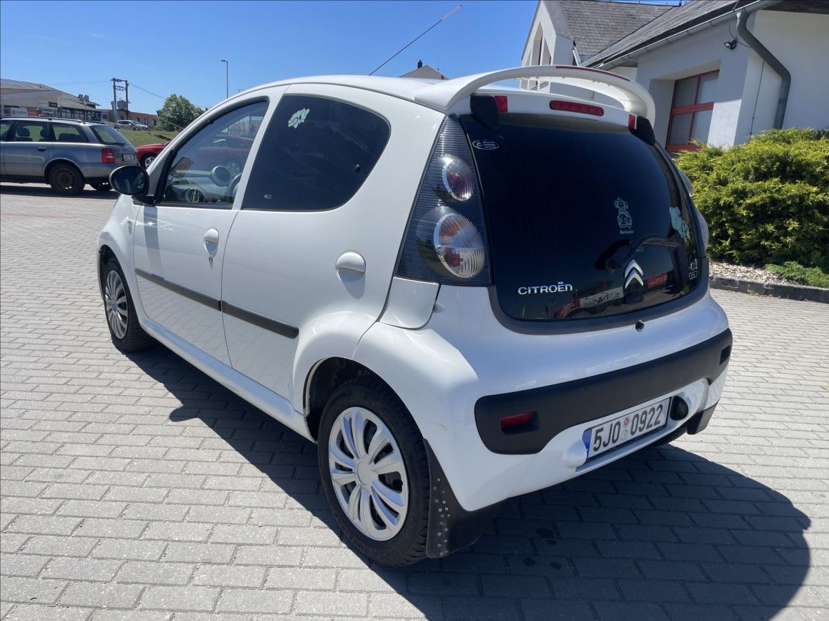 Citroën C1, 1,0 i 50kw CZauto,po STK,Klima - fotka 3