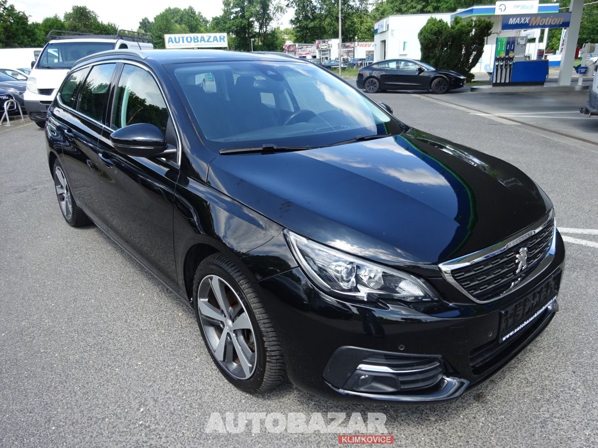 Peugeot 308, 1,2 PureTech,GARANCE KM,1 MAJ - fotka 4