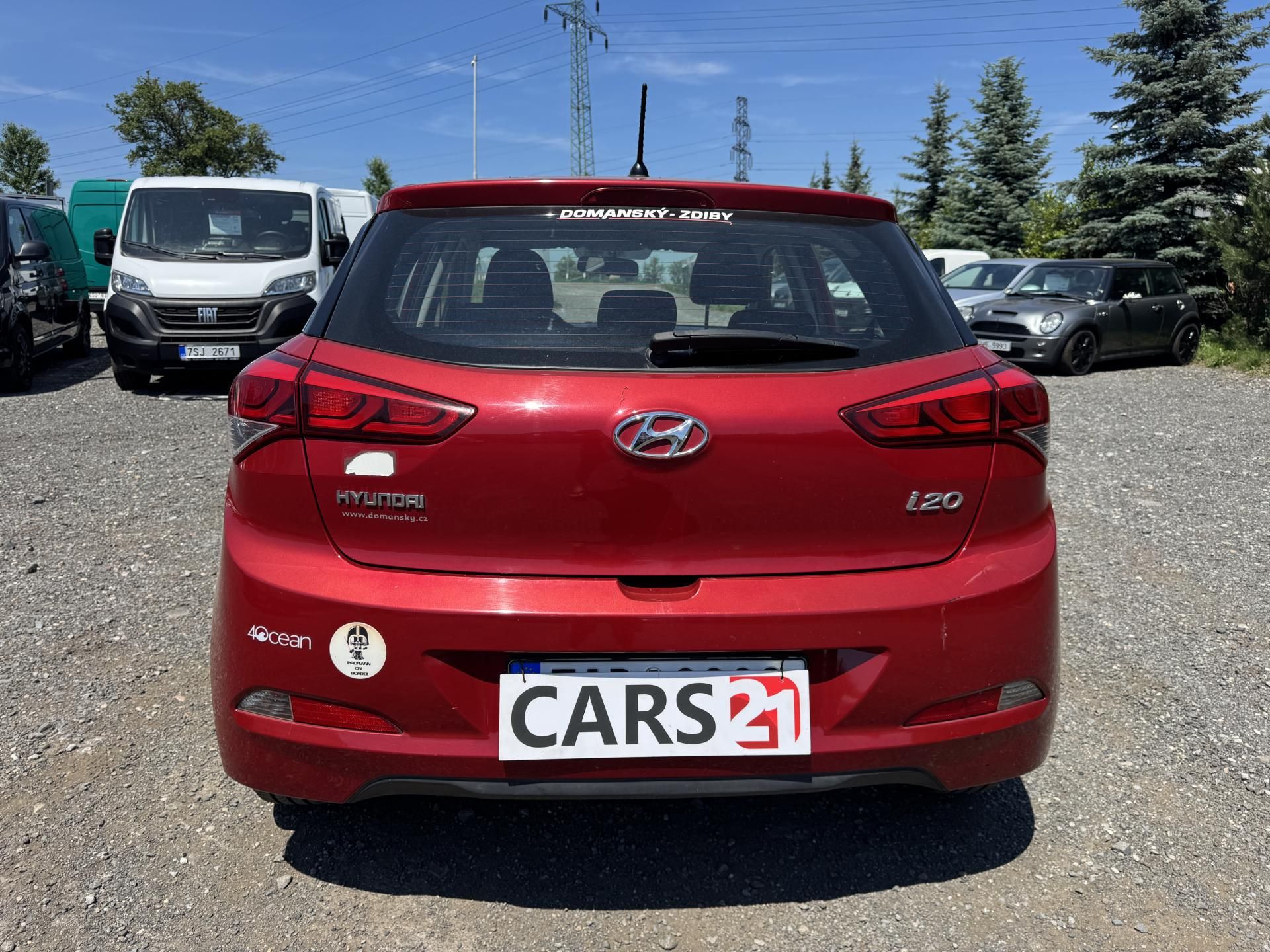 Hyundai i20, 1.1CRDi,55kw,klima,ČR,1.maj. - fotka 6