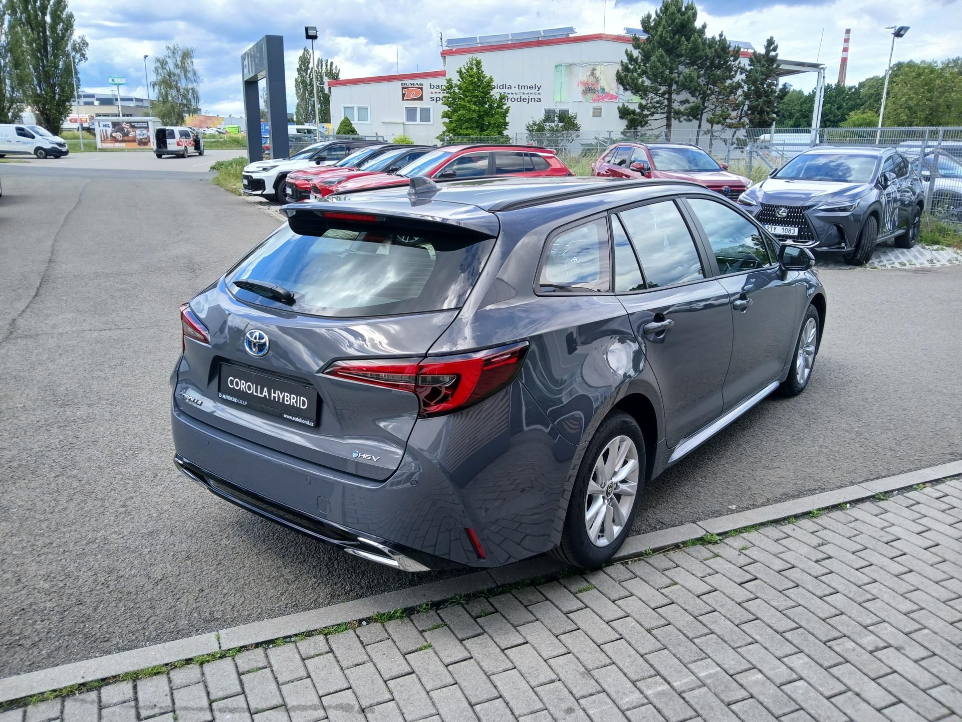 Toyota Corolla, 1,8 Hybrid Comfort+tech - fotka 5