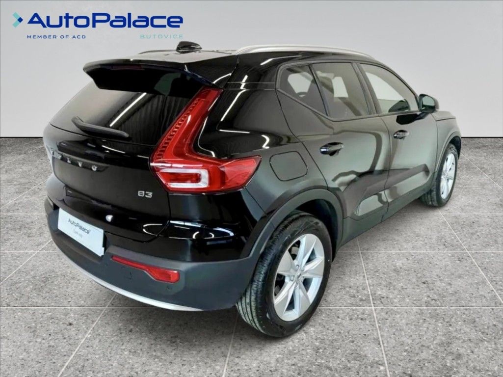 Volvo XC40, 2,0 B3 Core Blis,Bezklíč - fotka 4