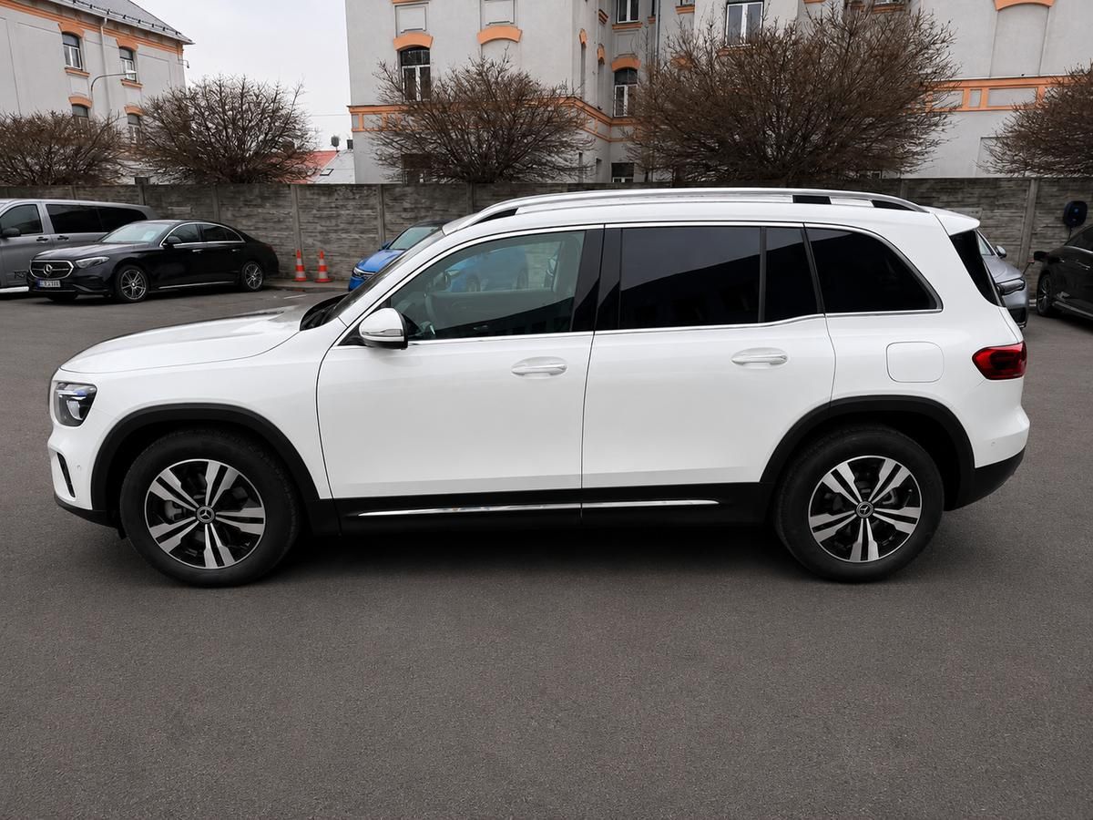 Mercedes-Benz GLB, 200 d 4MATIC - fotka 4