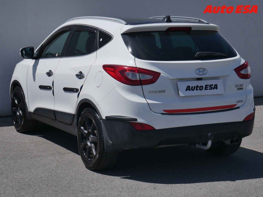 Hyundai ix35, 2.0CRDi,ČR - fotka 6