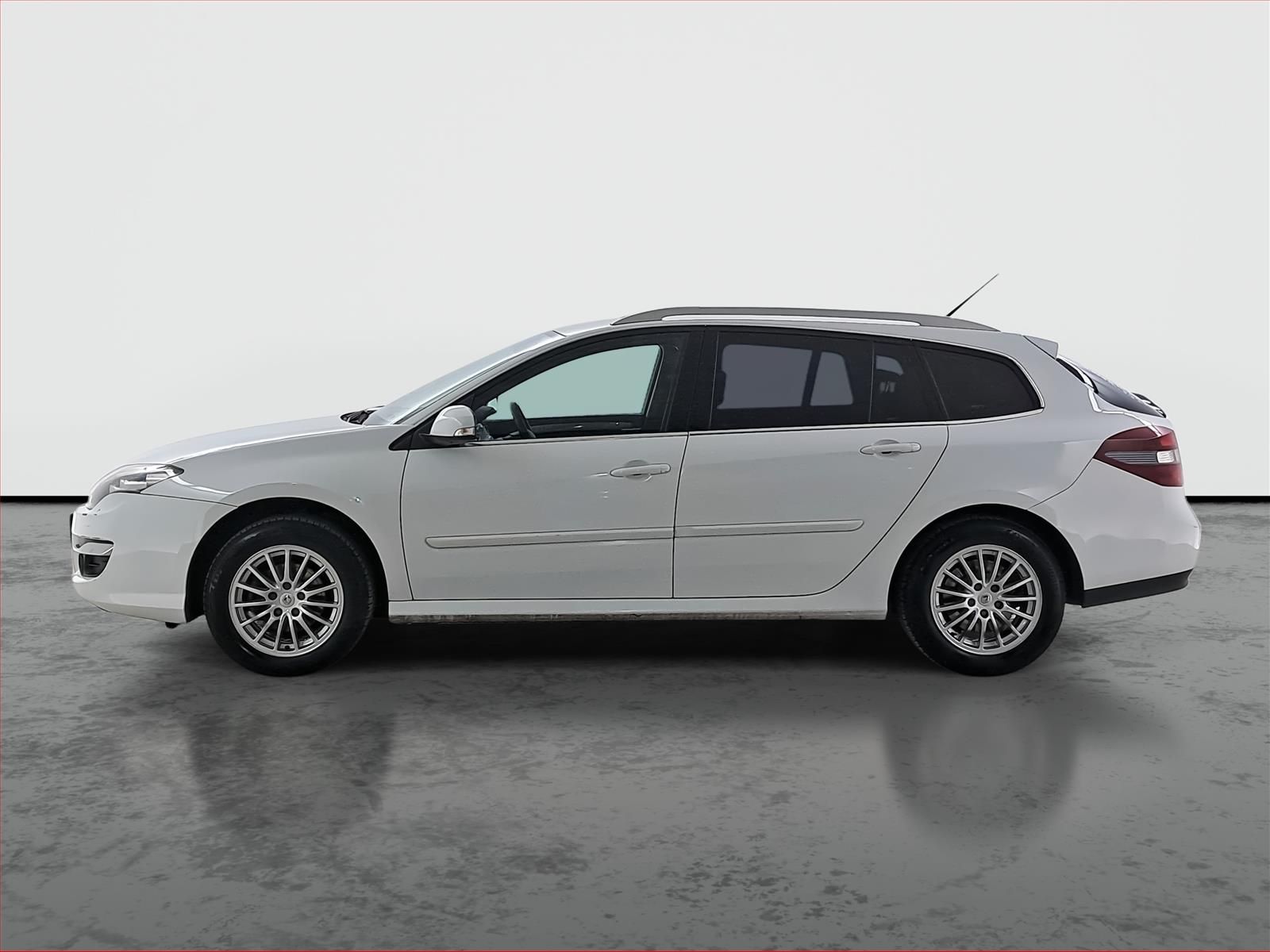 Renault Laguna, 1.5 dCi, Kožené sedačky - fotka 3