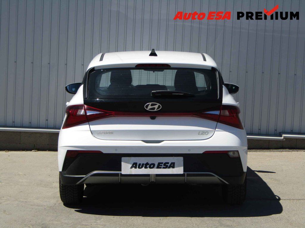 Hyundai i20, 1.2,1.maj,ČR,STK9/28 - fotka 5