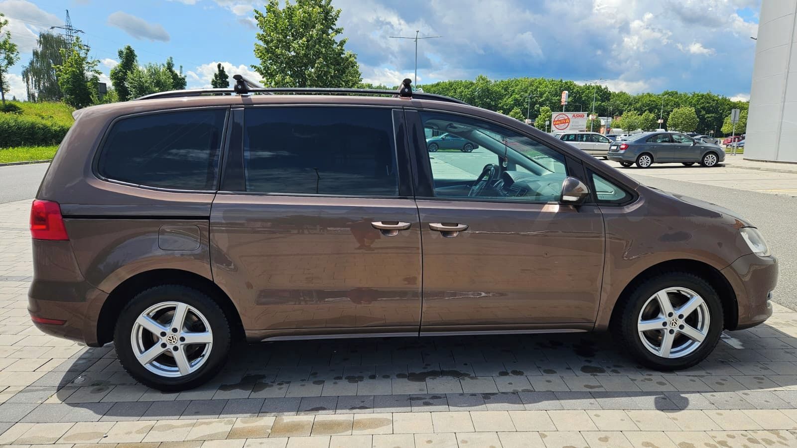 Volkswagen Sharan, Volkswagen Sharan 2.0 TDI - fotka 5