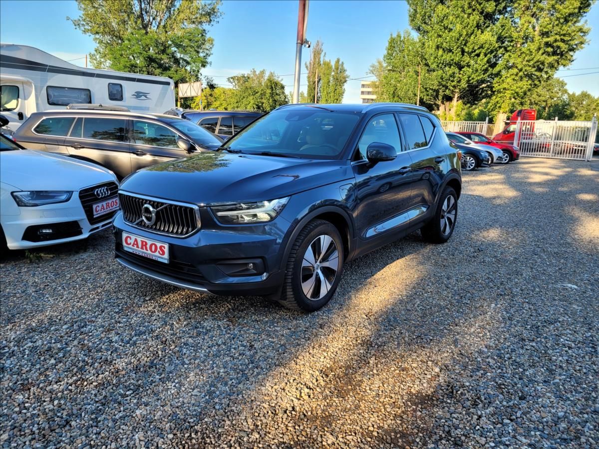 Volvo XC40, T5 Recharge,led,kůže,panorama