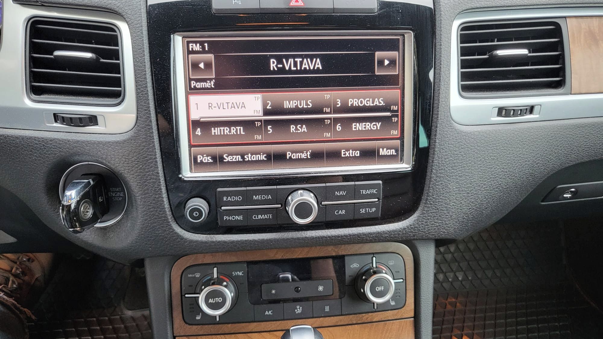 Volkswagen Touareg, Wolkswagen, 3,0 TDI, 180 kW - fotka 5