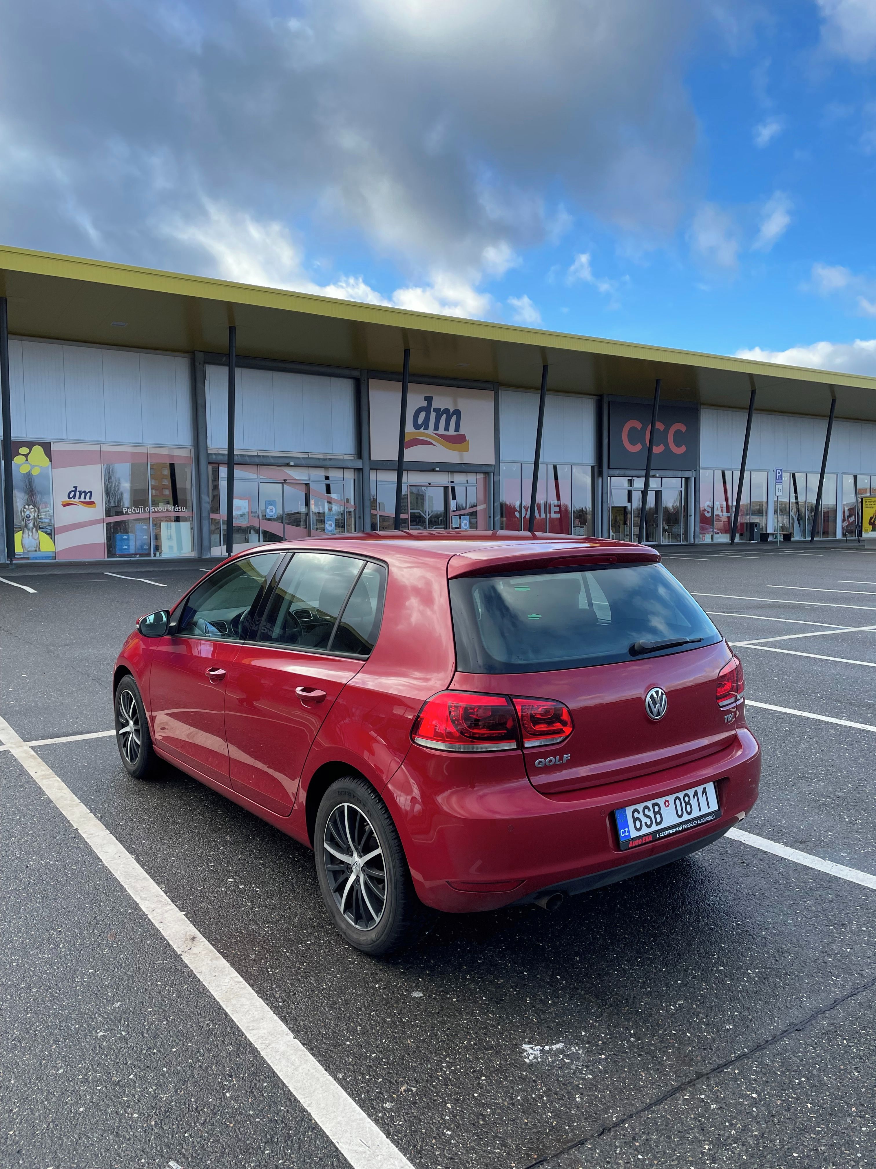 Volkswagen Golf, 1.6 TDI, hatchback, dobrý stav - fotka 3