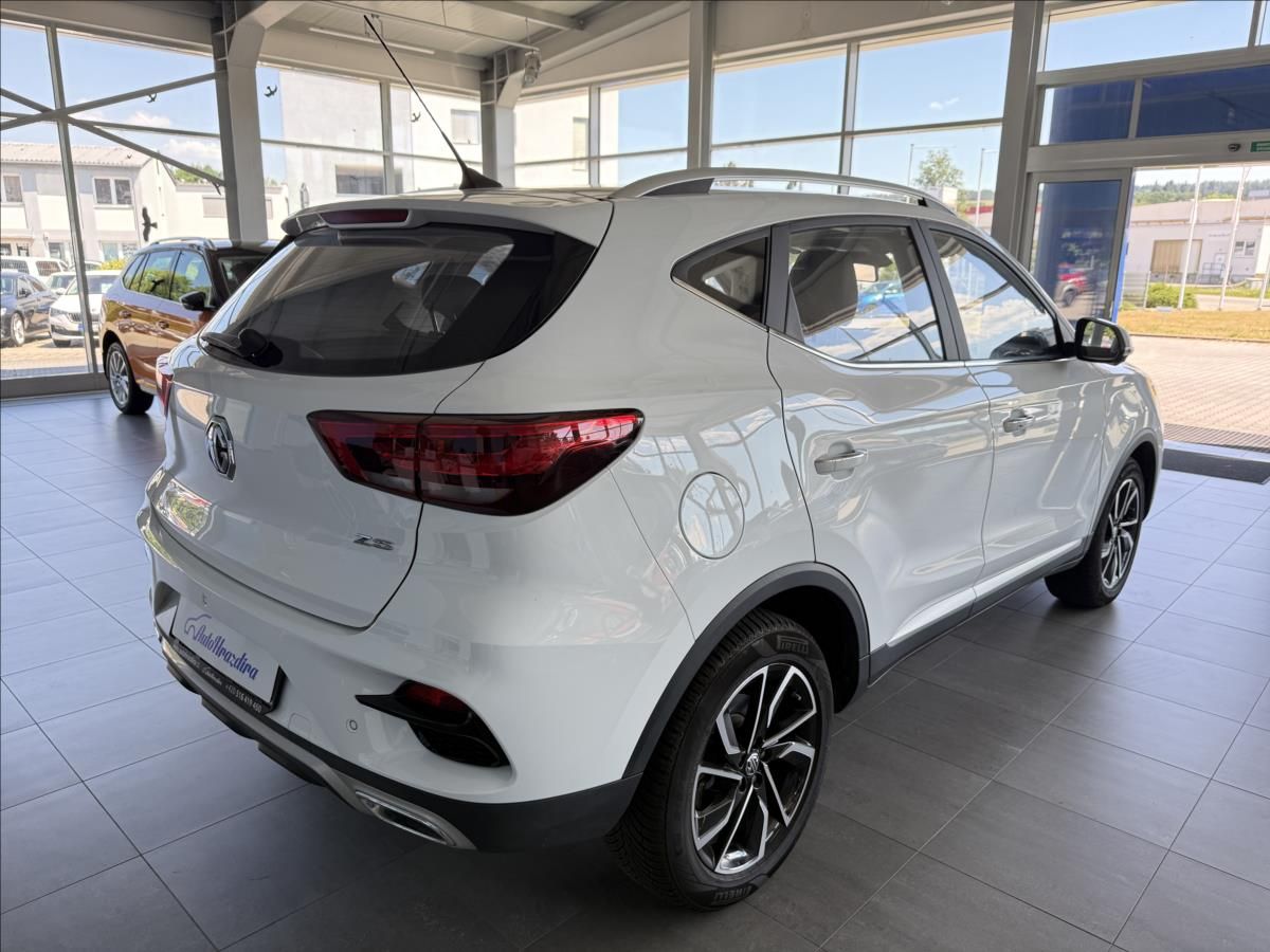 MG ZS, 1,0   82kW,EXCLUSIVE,AUTOMAT,Č - fotka 6