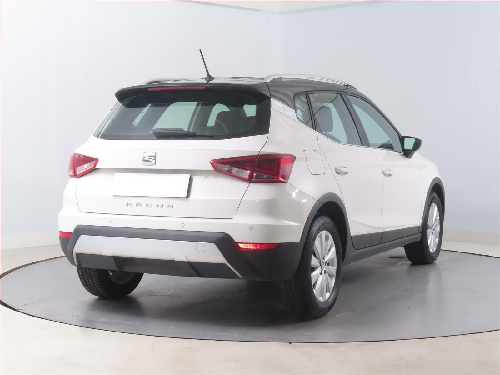 Seat Arona, 1.0 TSI, Xperience, ČR,1.maj - fotka 5