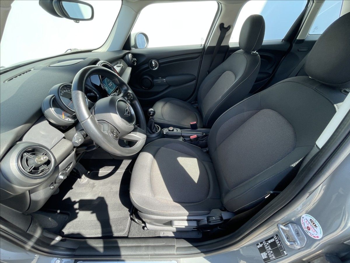 Mini Cooper, 1,5 ACC+PDC - fotka 4