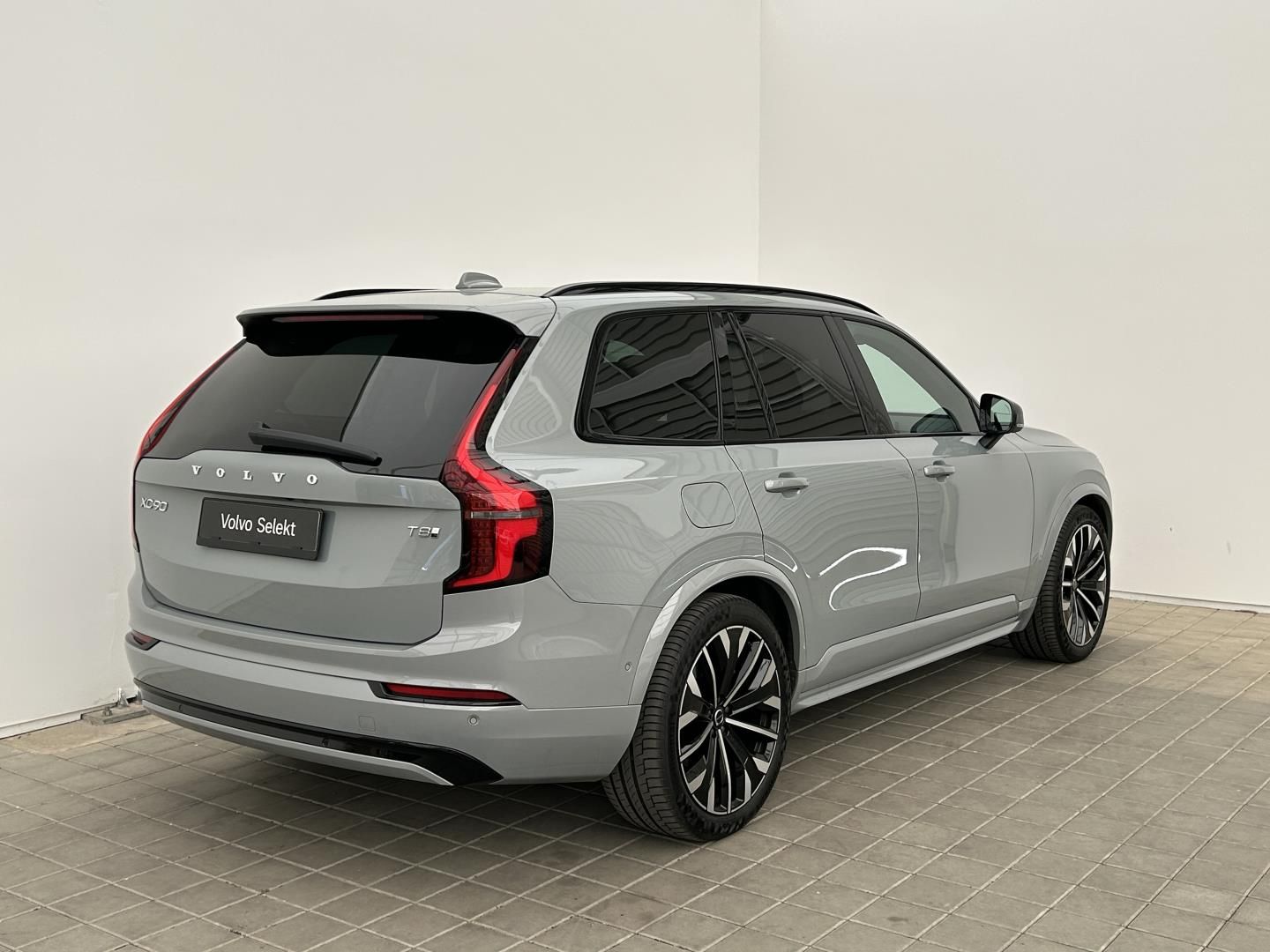 Volvo XC90, 2.0T8 AWD 335kW 4x4  ULTRA DAR - fotka 6
