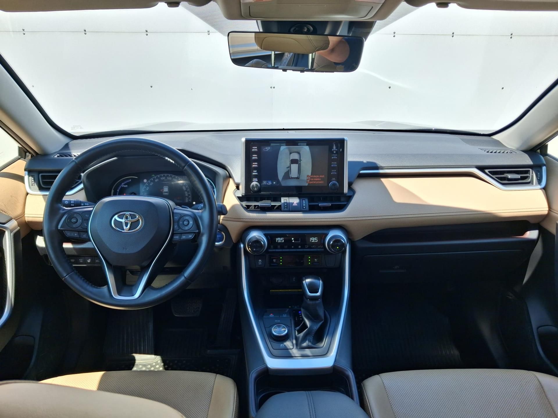Toyota Rav4, 2.5 HSD e-CVT AWD Executive - fotka 5