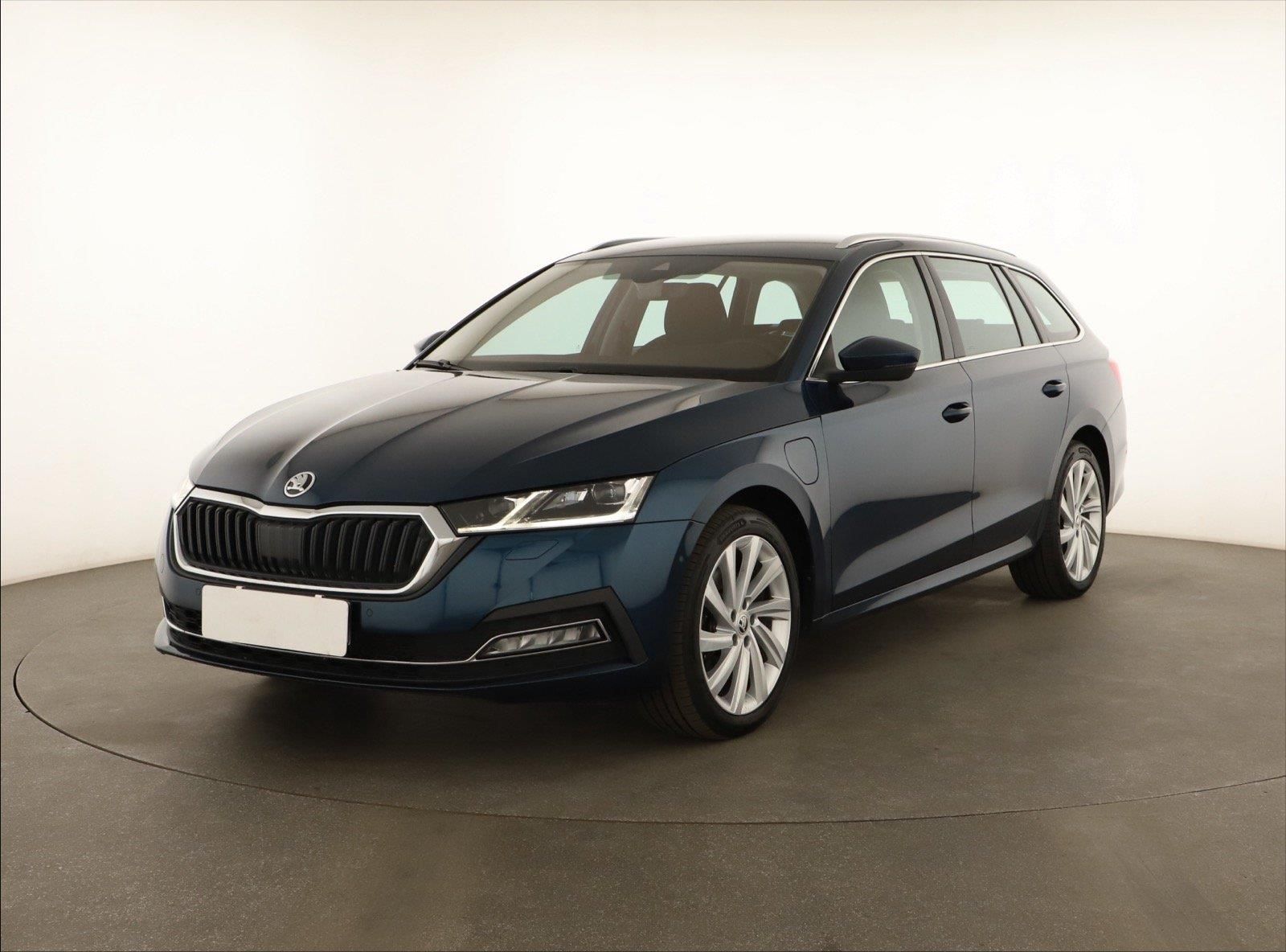 Škoda Octavia, 1.4 TSI iV, Style, Automat, ČR - fotka 2