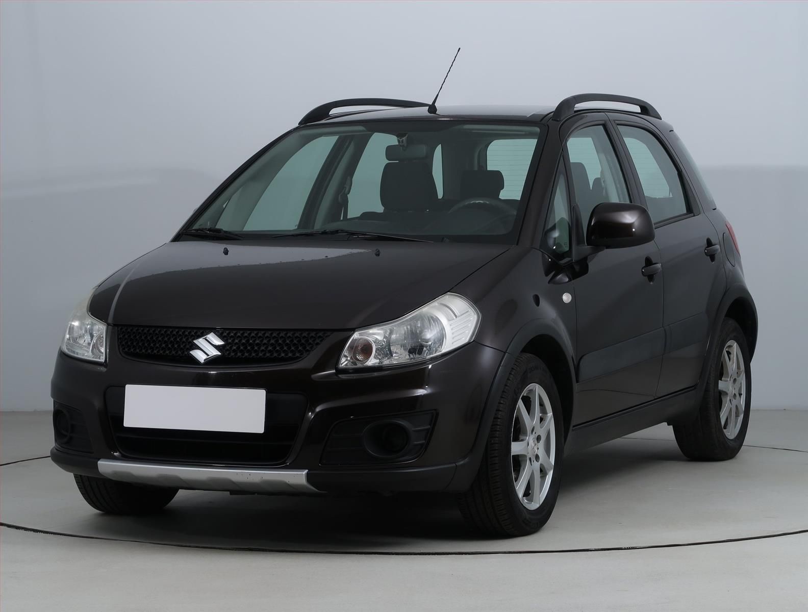 Suzuki SX4, 1.6 VVT, ČR,1.maj, Serv.kniha - fotka 2