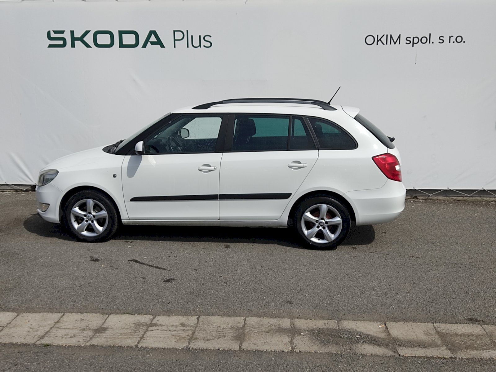 Škoda Fabia, combi Ambiente 1,2 Tsi 63 Kw - fotka 3