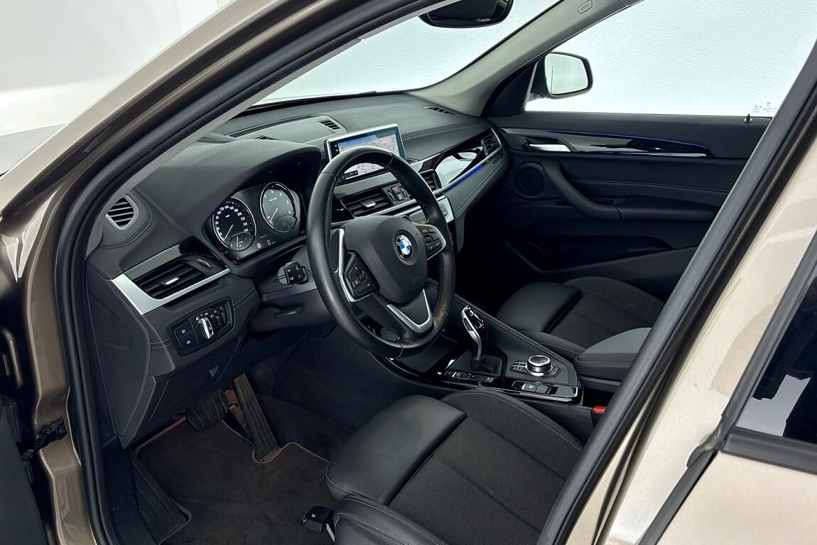 BMW X1, xDrive18d - fotka 6