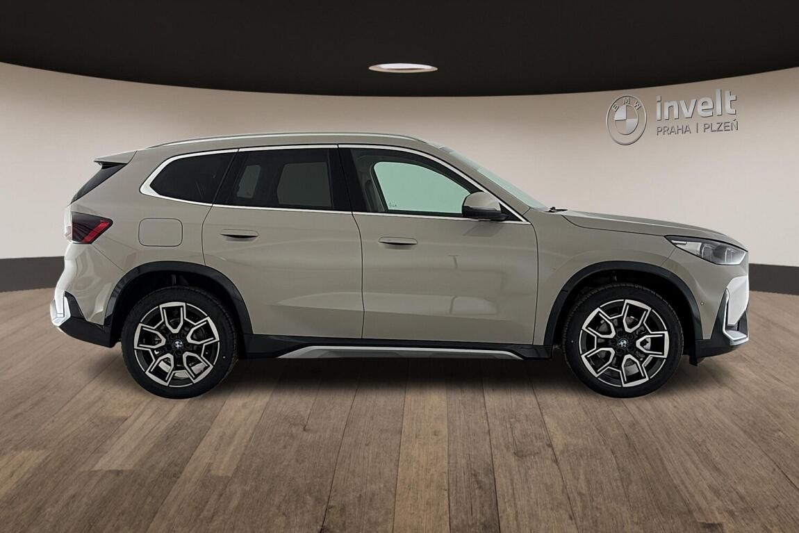 BMW X1, sDrive18d - fotka 2